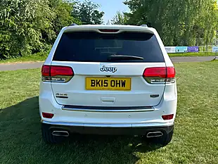 Used 2015 Jeep Grand Cherokee Summit Bright White - Interior and Exterior details 6