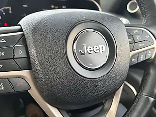 Used 2015 Jeep Grand Cherokee Summit Bright White - Interior and Exterior details 14