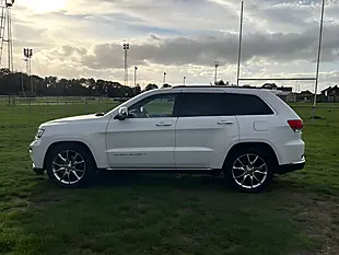 Used 2015 Jeep Grand Cherokee Summit Bright White - Interior and Exterior details 8