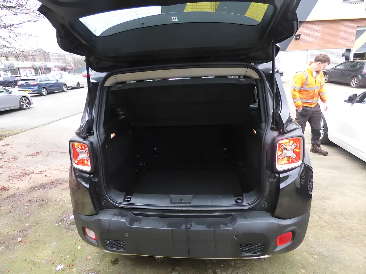 Used 2015 Jeep Renegade Limited Black - Interior and Exterior details 10