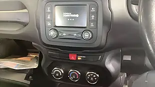 Used 2015 Jeep Renegade Longitude Black - Interior and Exterior details 7