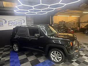 Used 2015 Jeep Renegade Longitude Black - Interior and Exterior details 15