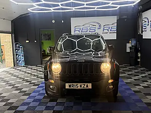 Used 2015 Jeep Renegade Longitude Black - Interior and Exterior details 2