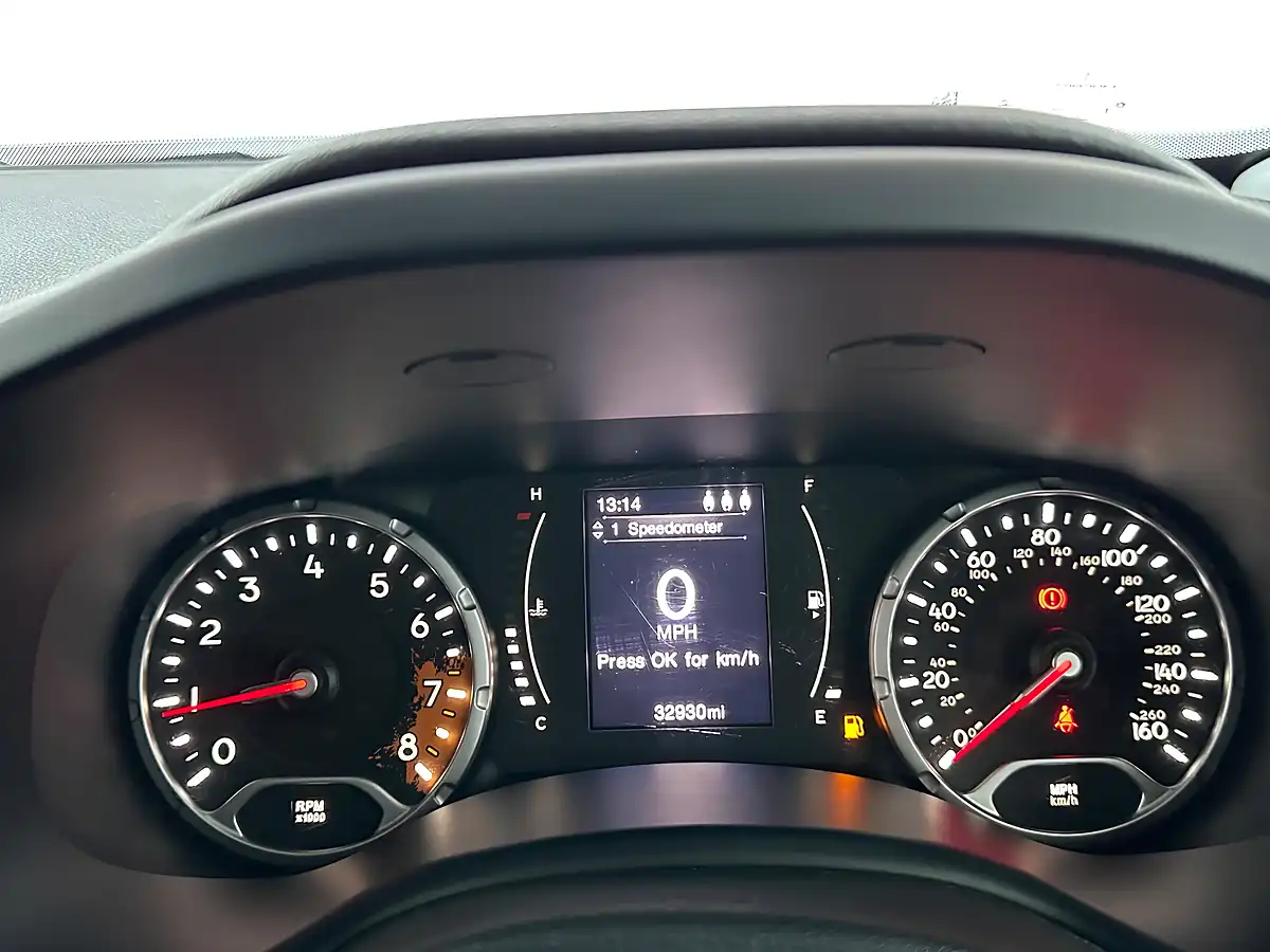 Used 2015 Jeep Renegade Longitude Mojave Sand - Interior and Exterior details 16