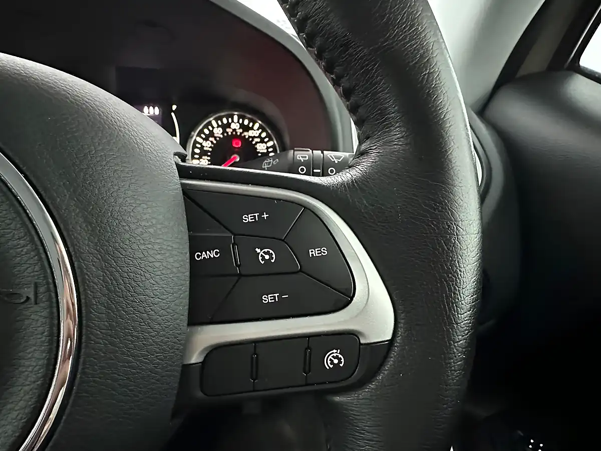 Used 2015 Jeep Renegade Longitude Mojave Sand - Interior and Exterior details 18