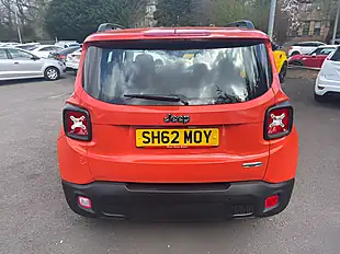Used 2015 Jeep Renegade Longitude Orange - Interior and Exterior details 7