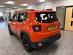 Used 2015 Jeep Renegade Longitude Orange - Interior and Exterior details 11
