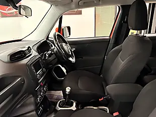 Used 2015 Jeep Renegade Longitude Orange - Interior and Exterior details 15