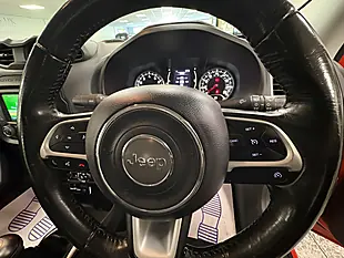 Used 2015 Jeep Renegade Longitude Orange - Interior and Exterior details 19