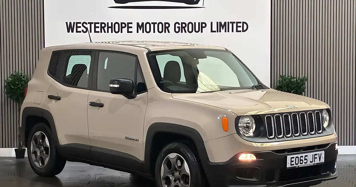 Used 2015 Jeep Renegade Sport Beige - Front View