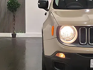 Used 2015 Jeep Renegade Sport Beige - Interior and Exterior details 17