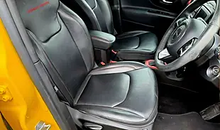 Used 2015 Jeep Renegade Trailhawk Sollar Yellow - Interior and Exterior details 9