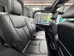 Used 2015 Jeep Wrangler Overland Black - Interior and Exterior details 5