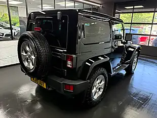 Used 2015 Jeep Wrangler Overland Black - Interior and Exterior details 6