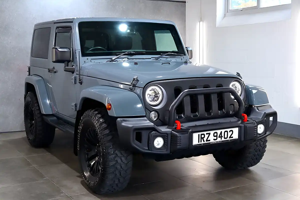 Used 2015 Jeep Wrangler Overland Grey - Interior and Exterior details 19