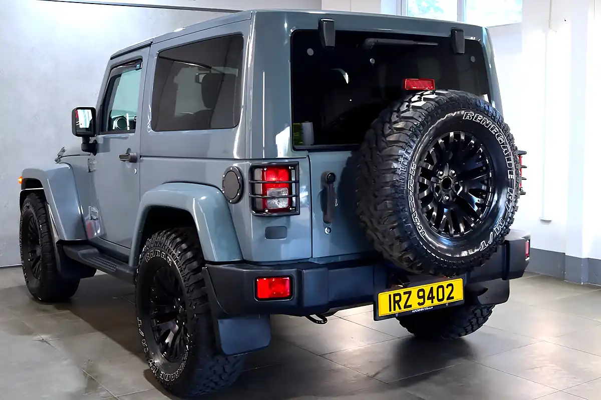 Used 2015 Jeep Wrangler Overland Grey - Interior and Exterior details 2