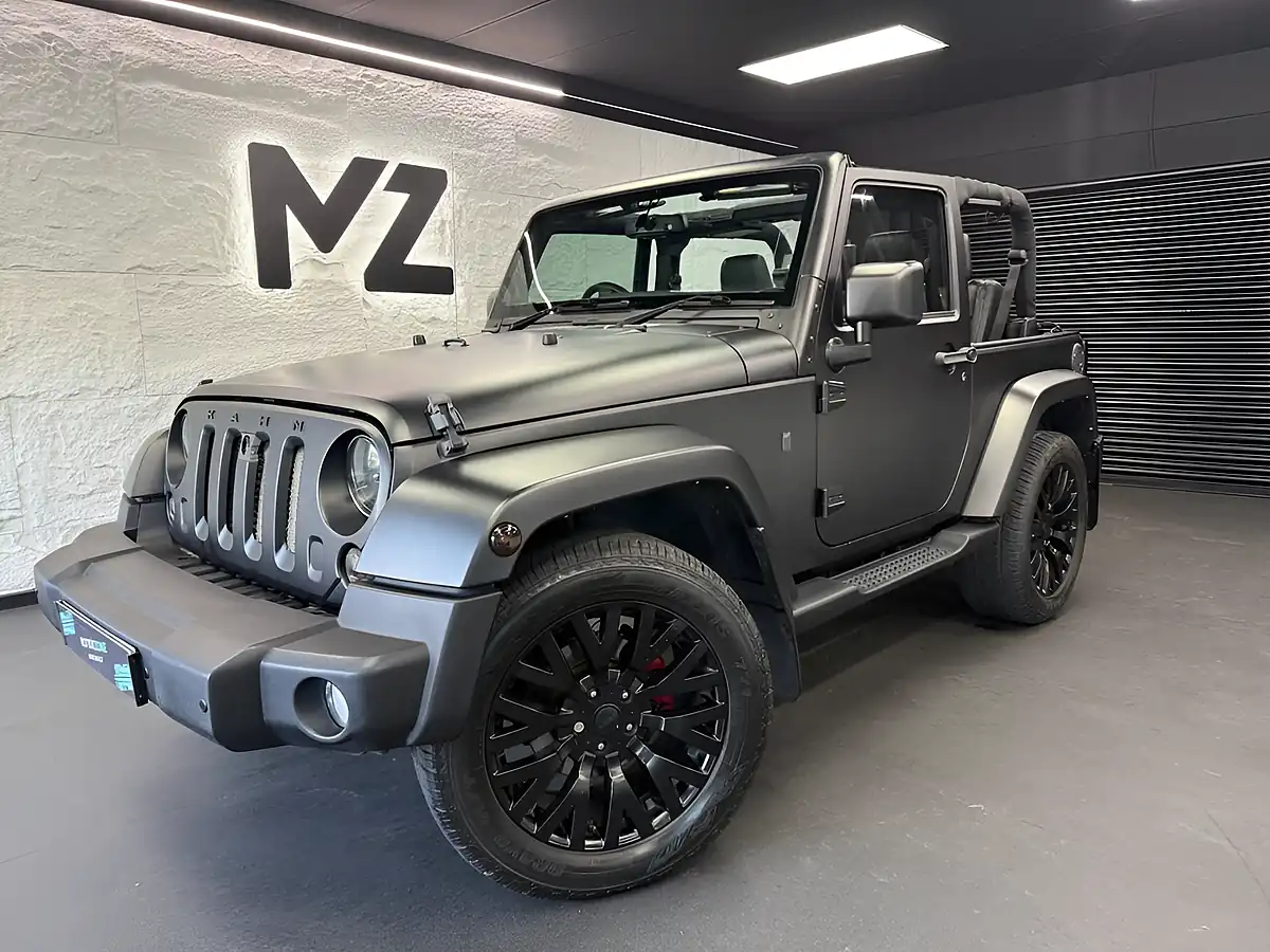 Used 2015 Jeep Wrangler Sahara Black - Front View