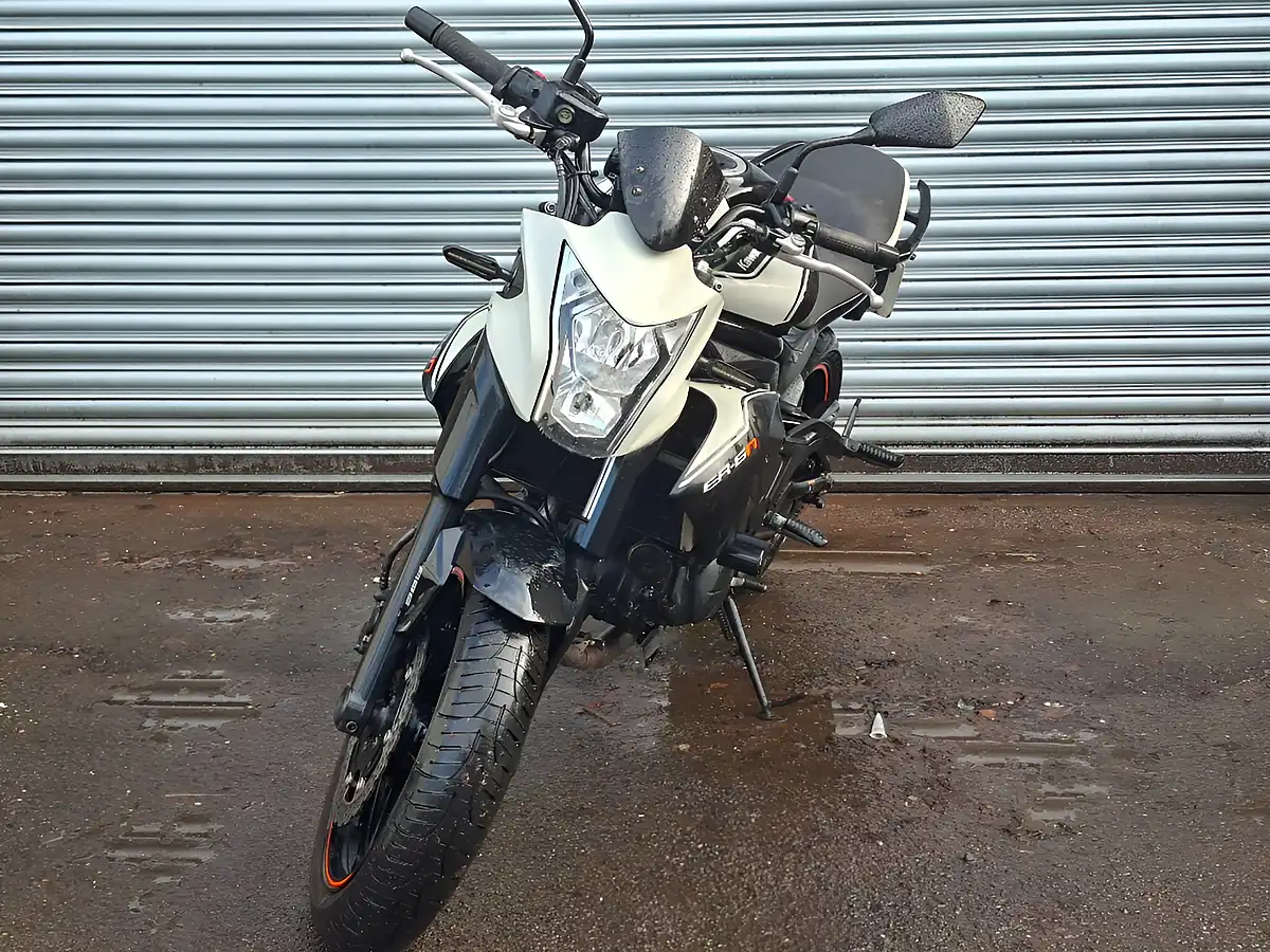 Used 2015 Kawasaki ER-6N Abs Beige - Interior and Exterior details 3