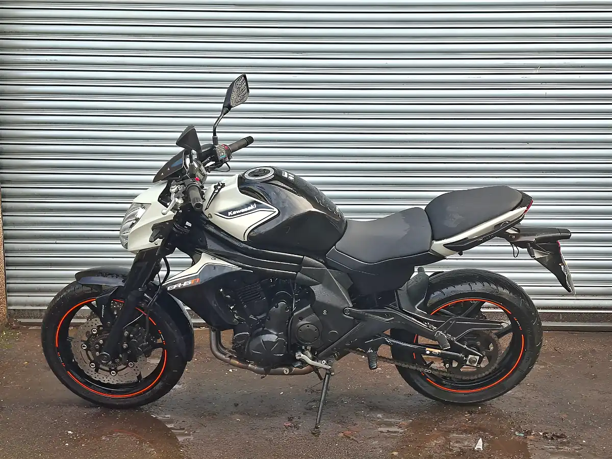 Used 2015 Kawasaki ER-6N Abs Beige - Interior and Exterior details 5