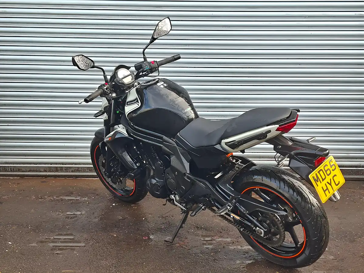 Used 2015 Kawasaki ER-6N Abs Beige - Interior and Exterior details 6