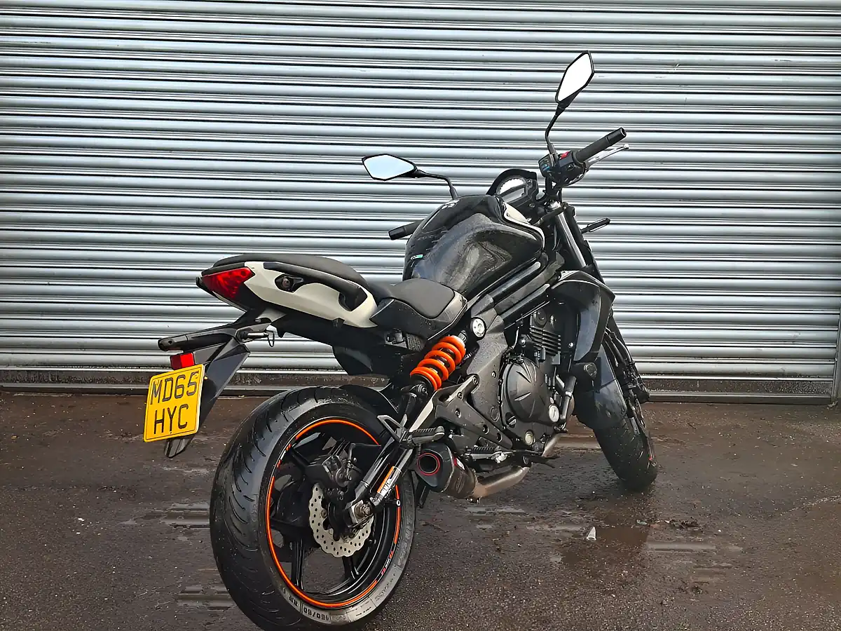 Used 2015 Kawasaki ER-6N Abs Beige - Interior and Exterior details 8