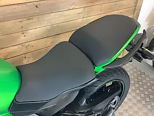Used 2015 Kawasaki ER-6N Green - Interior and Exterior details 16