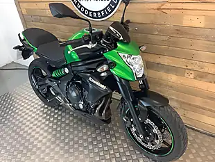 Used 2015 Kawasaki ER-6N Green - Interior and Exterior details 5