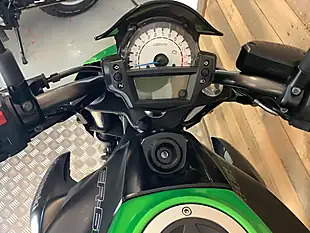 Used 2015 Kawasaki ER-6N Green - Interior and Exterior details 7