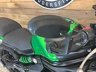 Used 2015 Kawasaki ER-6N Green - Interior and Exterior details 13