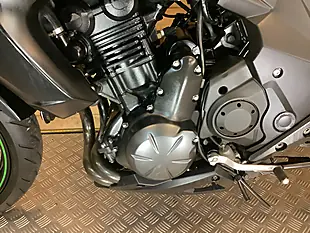 Used 2015 Kawasaki ER-6N Green - Interior and Exterior details 15