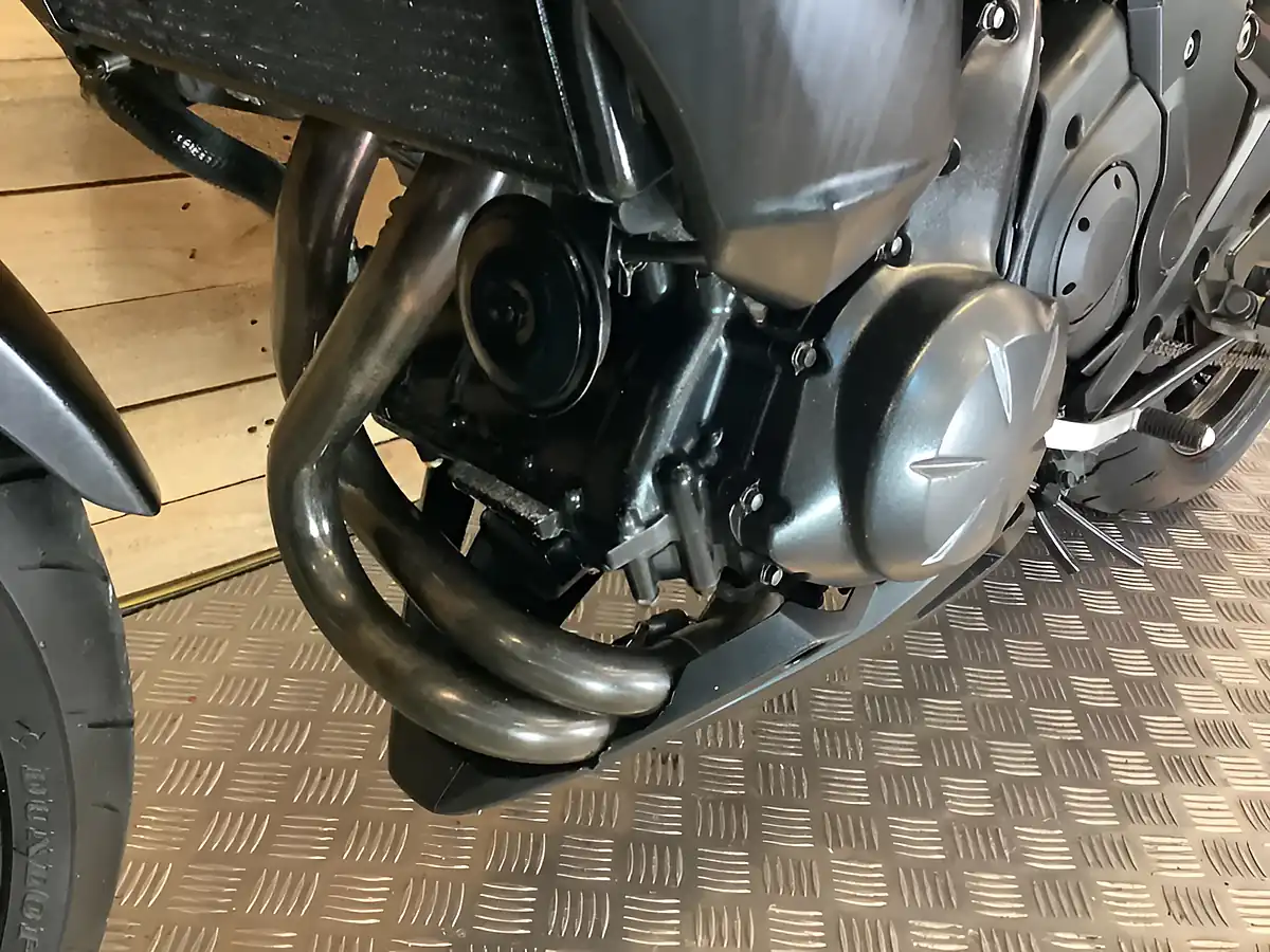 Used 2015 Kawasaki ER-6N Green - Interior and Exterior details 16