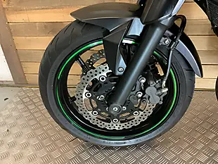 Used 2015 Kawasaki ER-6N Green - Interior and Exterior details 19