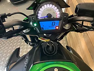 Used 2015 Kawasaki ER-6N Green - Interior and Exterior details 7