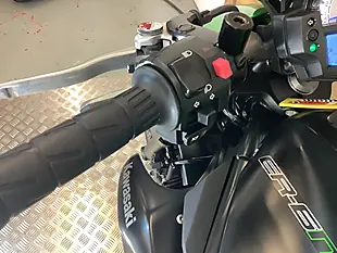Used 2015 Kawasaki ER-6N Green - Interior and Exterior details 8