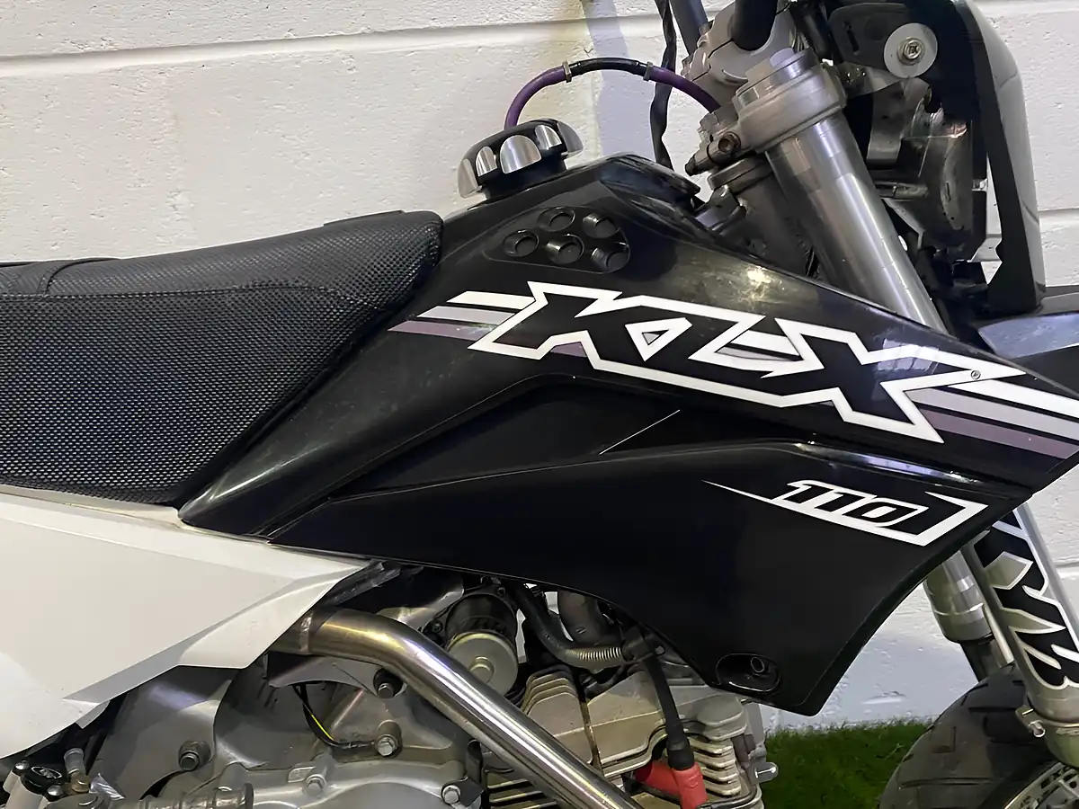 Used 2015 Kawasaki klx110 Competition Black - Interior and Exterior details 19