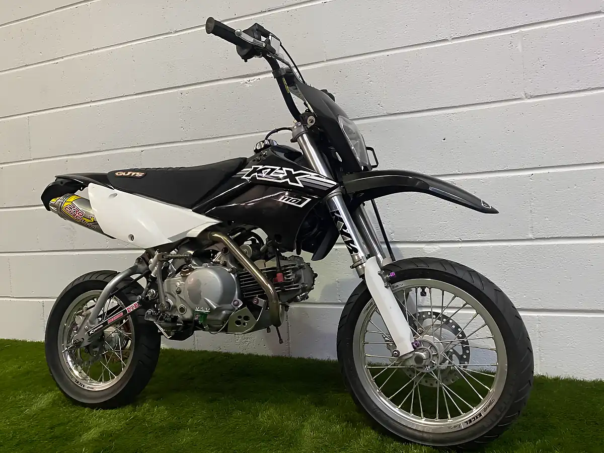 Used 2015 Kawasaki klx110 Competition Black - Interior and Exterior details 3