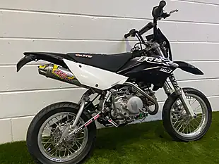 Used 2015 Kawasaki klx110 Competition Black - Interior and Exterior details 7