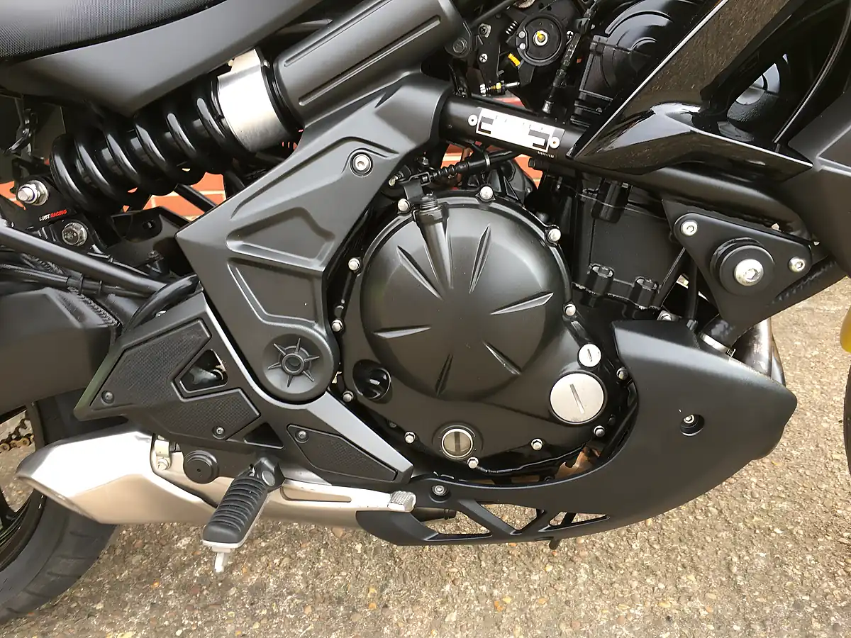 Used 2015 Kawasaki Versys 650 - Interior and Exterior details 6