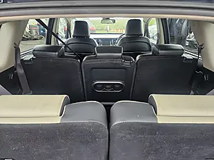 Used 2015 Kia Carens 3 Blue - Interior and Exterior details 10