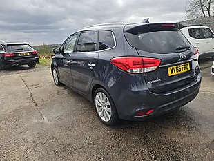 Used 2015 Kia Carens 3 Blue - Interior and Exterior details 8
