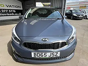 Used 2015 Kia Ceed 2 Blue - Interior and Exterior details 11