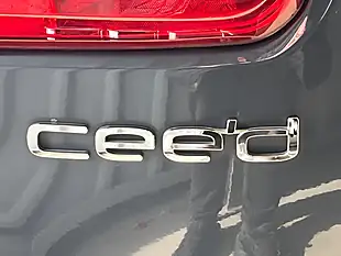 Used 2015 Kia Ceed 2 Blue - Interior and Exterior details 6