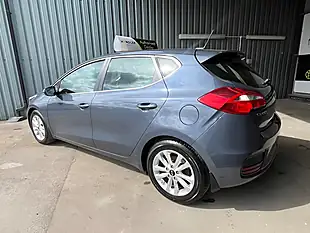 Used 2015 Kia Ceed 2 Blue - Interior and Exterior details 7