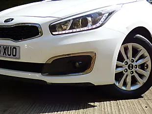 Used 2015 Kia Ceed 2 - Interior and Exterior details 17