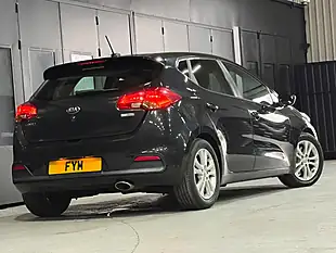 Used 2015 Kia Ceed 3 Black - Interior and Exterior details 19
