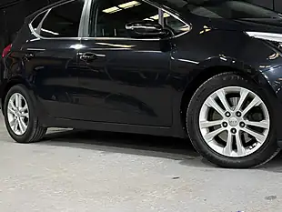 Used 2015 Kia Ceed 3 Black - Interior and Exterior details 20