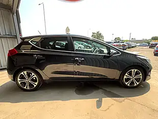 Used 2015 Kia Ceed 4 Black - Interior and Exterior details 8