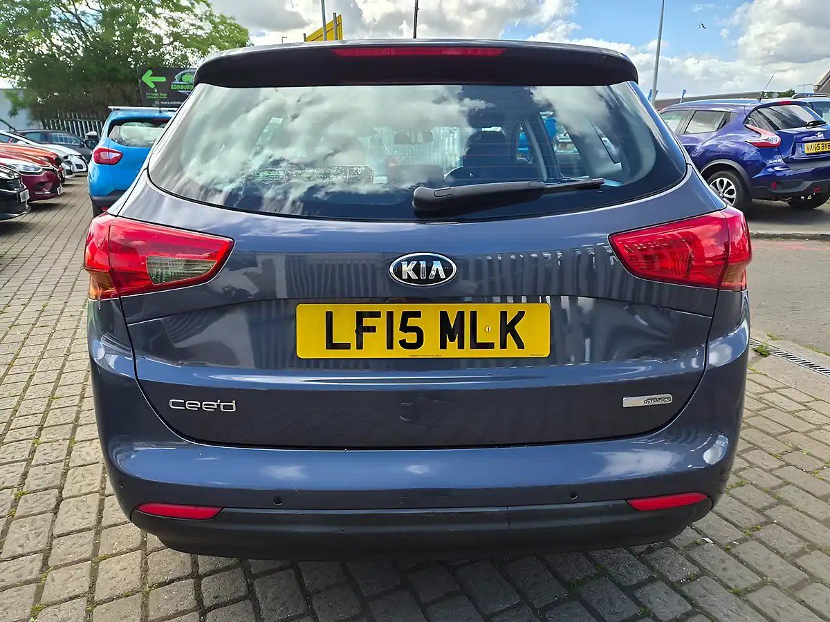 Used 2015 Kia Ceed Ecodynamics 2 Blue - Interior and Exterior details 5