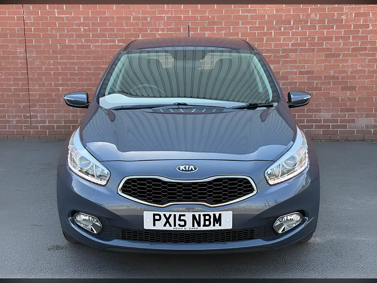 Used 2015 Kia Ceed Ecodynamics 2 Blue - Interior and Exterior details 4