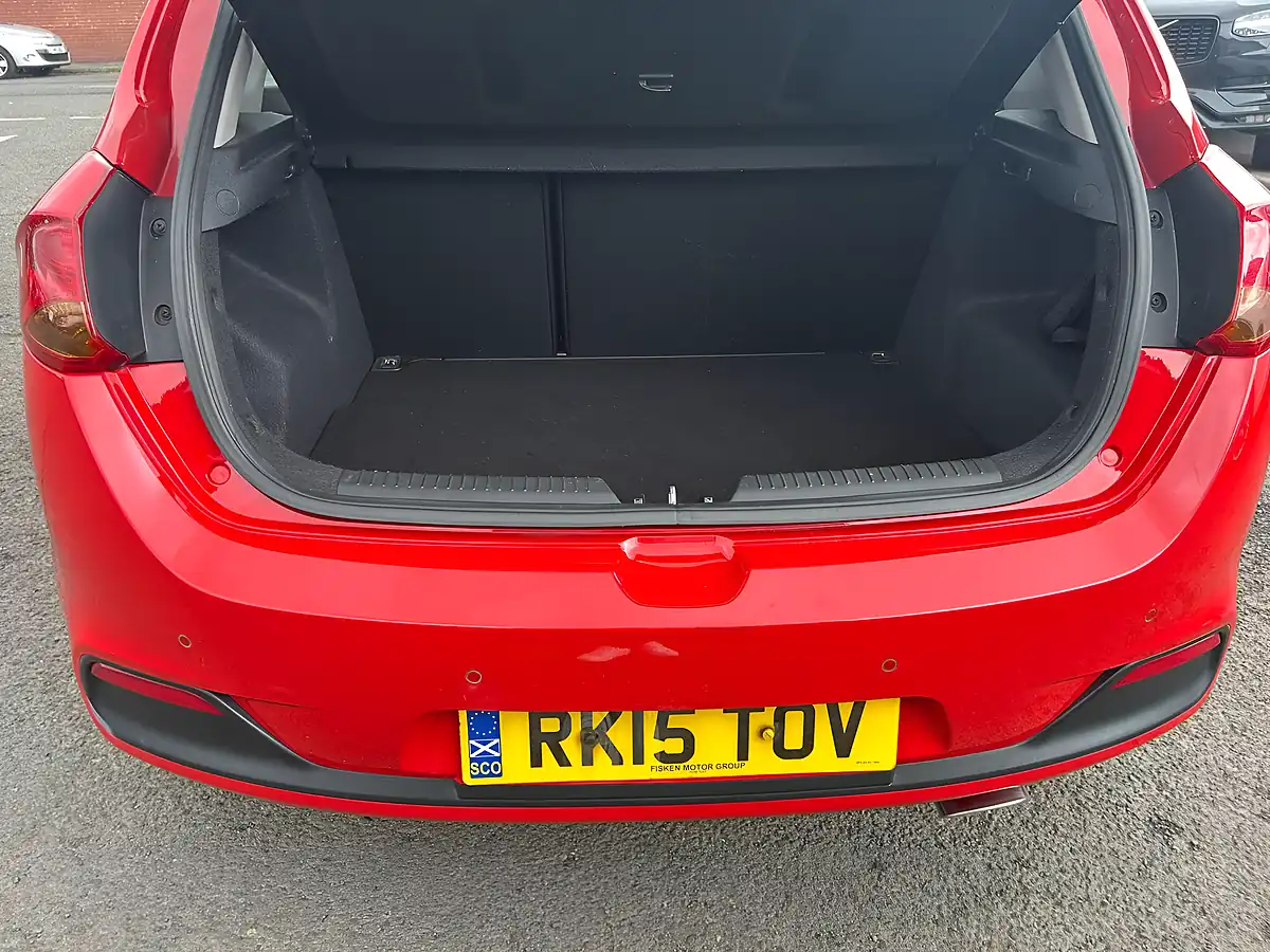 Used 2015 Kia Ceed Ecodynamics 2 Red - Interior and Exterior details 12